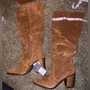 Universal Thread suede boots